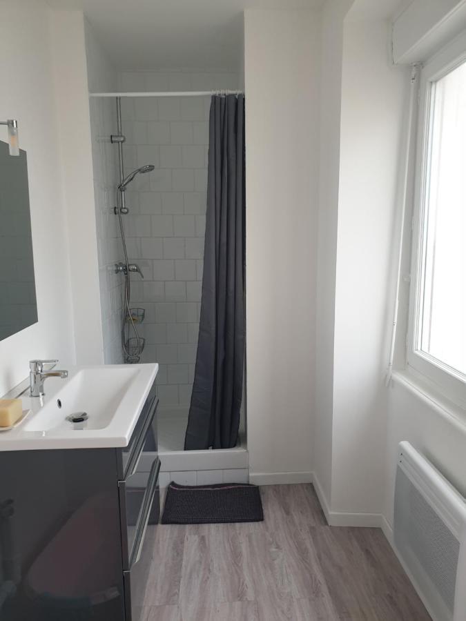 Appartement 4 Personnes Vue Mer A Santec Au Pied De La Plage Du Dossen Exterior photo